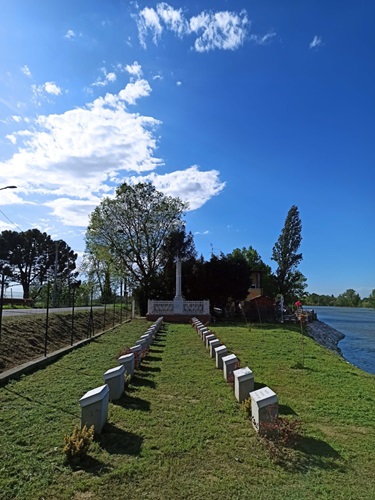 I cento anni del Monumento ai Caduti della Prima e Seconda Guerra Mondiale di Viconovo